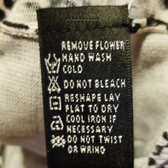 Silk by August Silk M Leopard  Sweater B75 - Picture 5 of 6